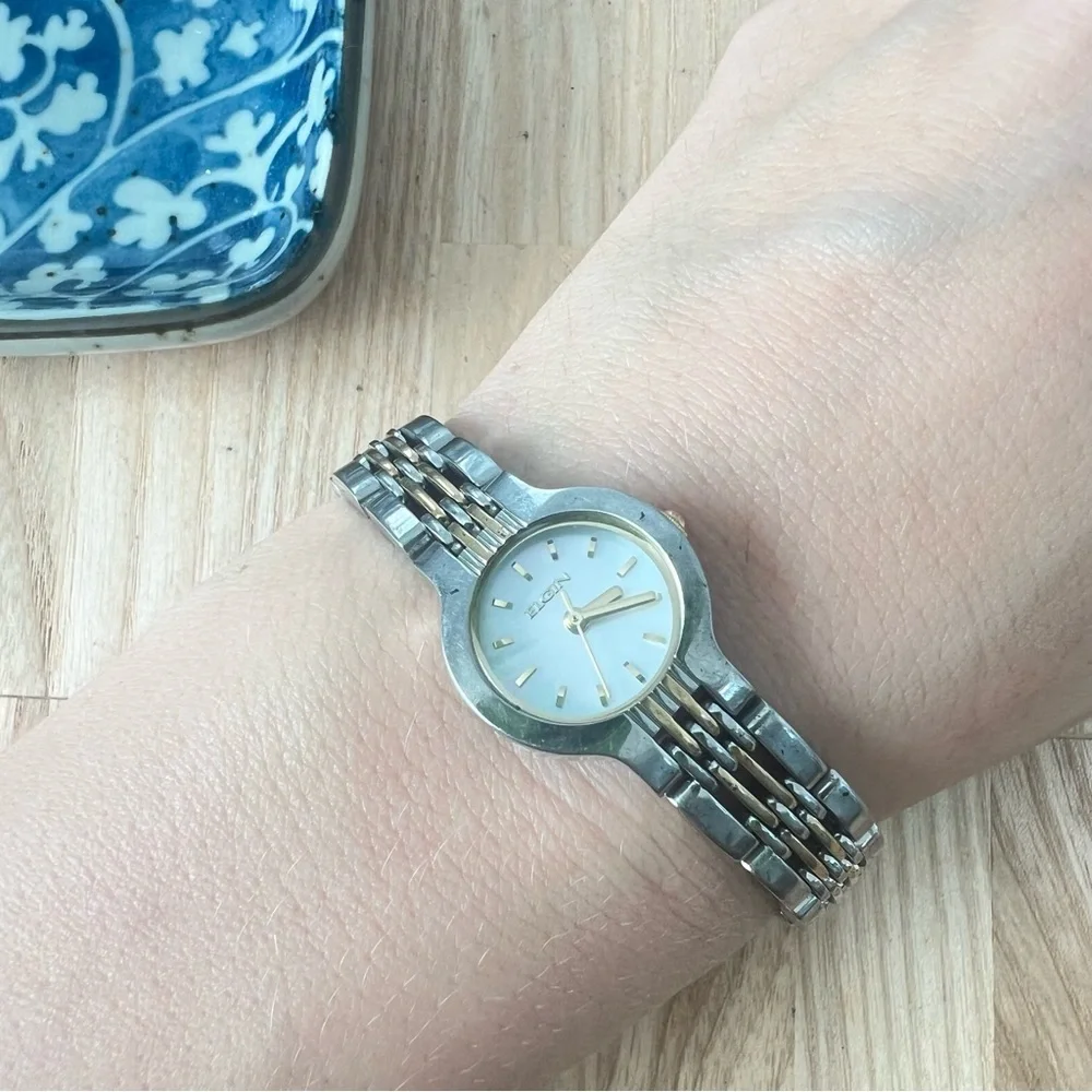 Dainty Elgin ladies two toned dress watch NEW BATTERY